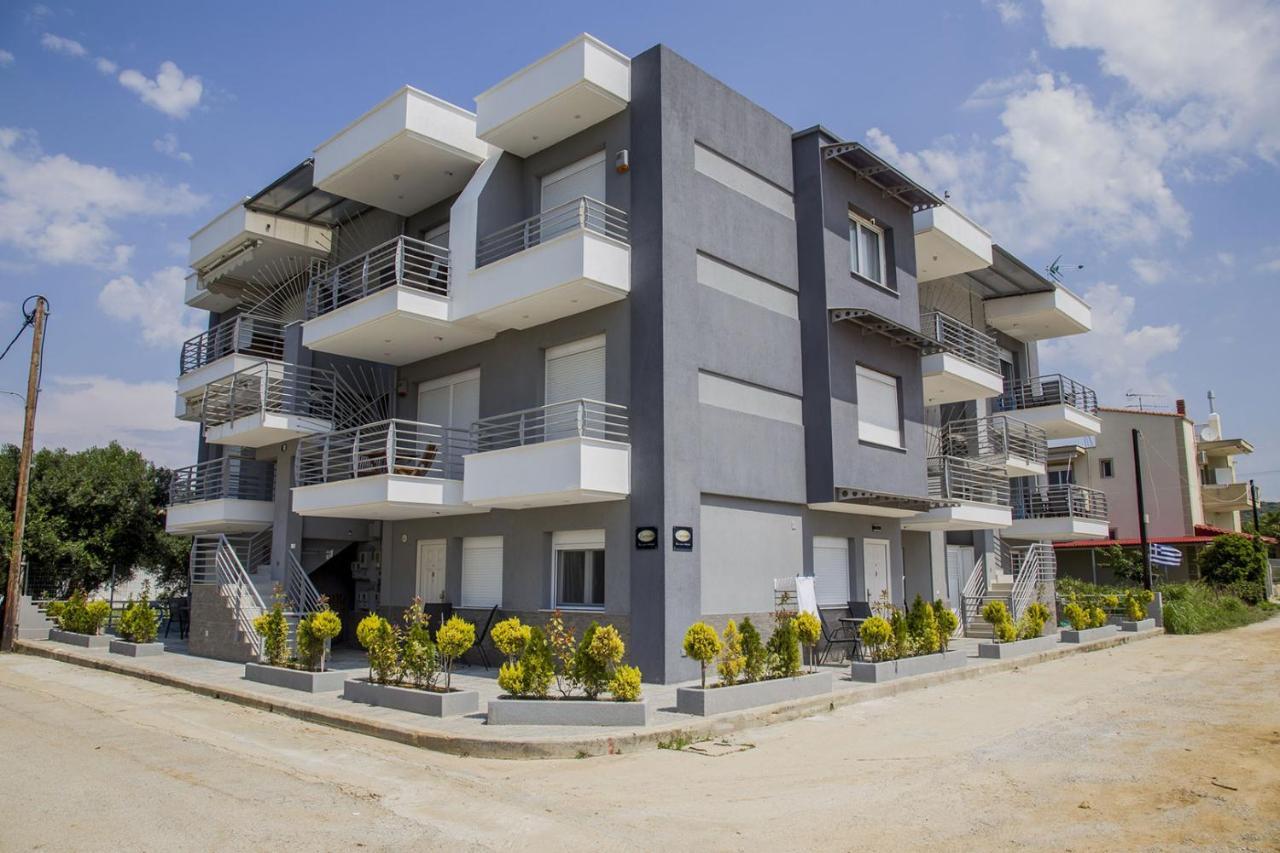 Kasta Bnb Ofrínion Exterior foto